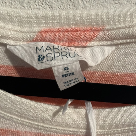 Market and Spruce Striped Top - Picture 3 of 3